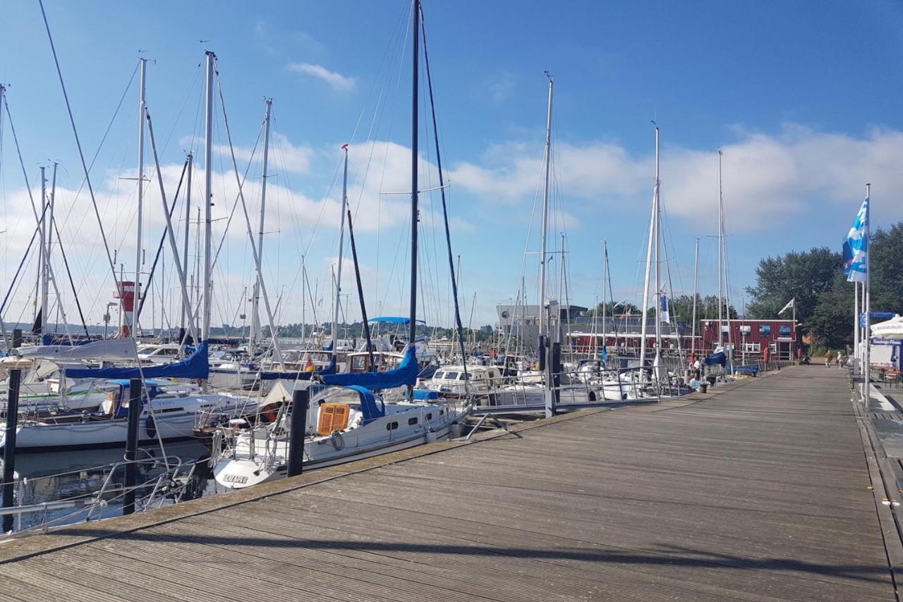Zwergtaucher Eckernförde Exterior foto